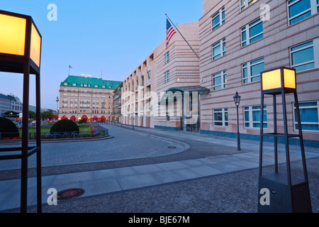 Ambassade des États-Unis d'Amérique sur la Pariser Platz, Berlin, Germany, Europe Banque D'Images