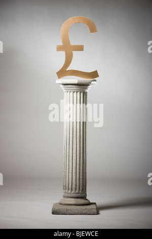 Symbole dièse sur un piédestal Banque D'Images