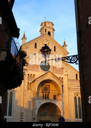 Westfassade, Kathedrale, Dom, Duomo, Vérone, Vénétie, Lombardie, Italie | cathédrale, Vérone, Vénétie, Italie Banque D'Images