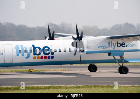 Avions à hélice Flybe Bombardier DHC-8-402 Banque D'Images