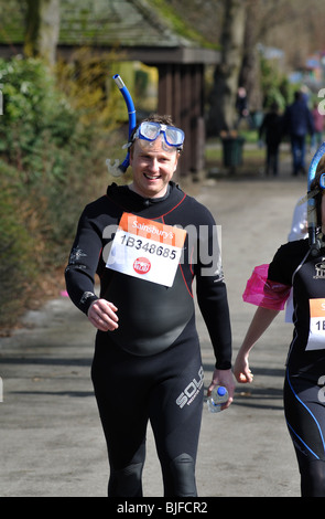 Walker dans le sport Relief Mile, Warwick, Royaume-Uni Banque D'Images