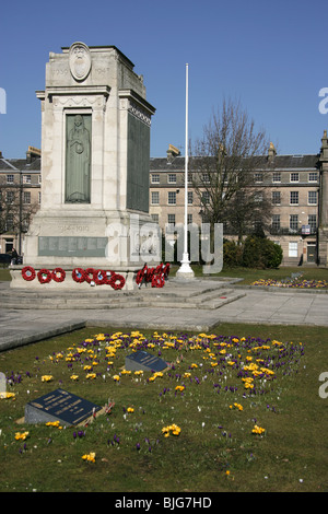 Ville de Birkenhead, Angleterre. Le George Herbert Tyson Smith conçu War Memorial à Hamilton Square. Banque D'Images