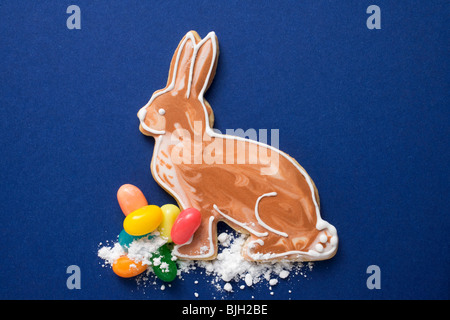 Lapin de Pâques, bonbons et sucre - Banque D'Images