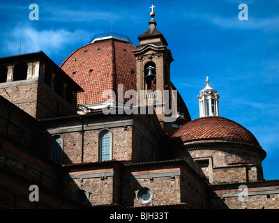 Basilique de San Lorenzo (Basilique de St Laurent), Florence, Italie Banque D'Images