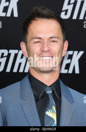 GREG ELLIS STAR TREK LOS ANGELES PREMIERE HOLLYWOOD Los Angeles CA USA 30 avril 2009 Banque D'Images