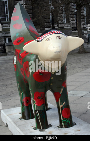 8 pour 08, "Héros" Superlambanana Liverpool, Merseyside, Royaume-Uni Banque D'Images