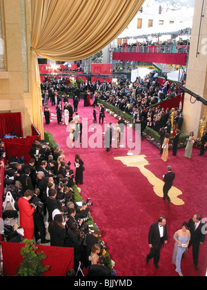 Tapis rouge 77E CONGRÈS ANNUEL DES ARRIVÉES d'OSCAR ACADEMY AWARDS E KODAK THEATRE LOS ANGELES USA 27 Février 2005 Banque D'Images