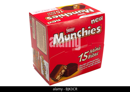 Fort de nouveaux mini-cas Nestle 15 Munchies de taille moyenne Banque D'Images