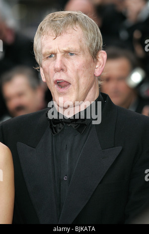 NICK NOLTE FESTIVAL DE CANNES 2004 CANNES FRANCE 21 Mai 2004 Banque D'Images