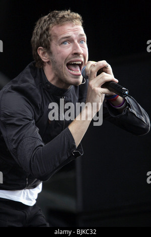CHRIS MARTIN VIVRE 8 HYDE PARK Londres Angleterre 02 Juillet 2005 Banque D'Images