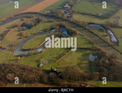 Photo aérienne de la rivière Lippe, Lippe, sinueuses et Meadows, Luenen, Ruhr, Nordrhein-Westfalen, Germany, Europe Banque D'Images