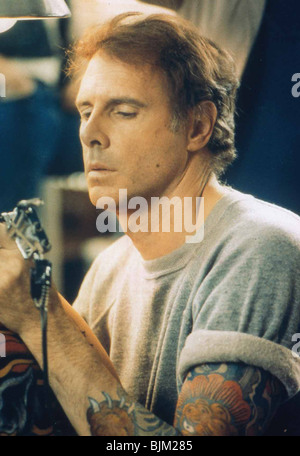 TATTOO (1981) BRUCE DERN BOB BROOKS (DIR) 002 Banque D'Images
