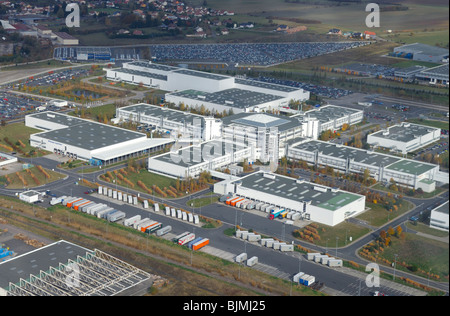 Vue aérienne de l'usine de voiture bâtiments de la célèbre petite voiture SMART (Daimler Benz de Mercedes). Hambach, Lorraine, France Banque D'Images