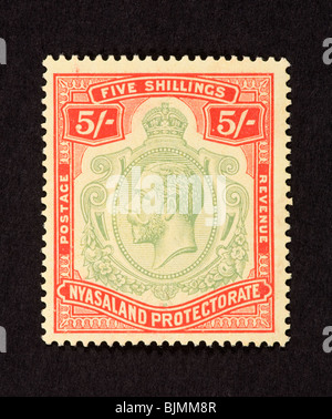 Timbre-poste du Nyasaland protectorat (plus tard, le Malawi) représentant le roi George V. Banque D'Images