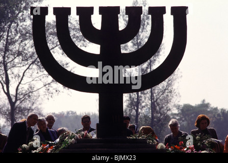 Monument aux Juifs massacrés par les Nazis PENDANT LA DEUXIÈME GUERRE MONDIALE, l'occupation à Babi Yar à Kiev, Ukraine. Banque D'Images