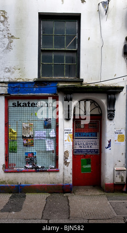 Une ancienne boutique à Falmouth en Cornouailles Banque D'Images