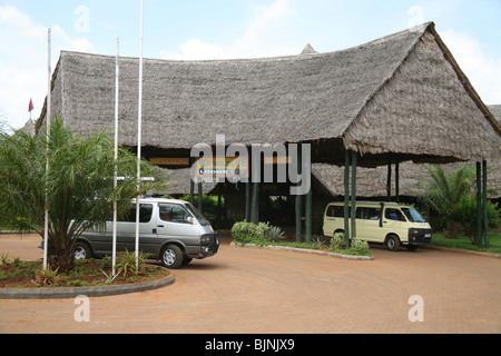 La loge de safari de Voi le parc national de Tsavo Banque D'Images