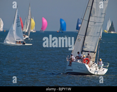 Bateaux à voile À PORT PHILLIP BAY VICTORIA Melbourne Australie Banque D'Images