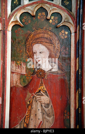 Jubé peint représentant Sainte Barbe, St Michel et tous les Anges, Barton Turf, Norfolk Banque D'Images