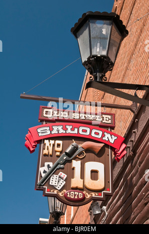 Signer, Old Style Saloon n°10, Deadwood, Dakota du Sud, USA Banque D'Images