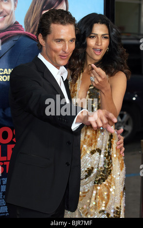 MATTHEW MCCONAUGHEY CAMILA ALVES GHOSTS OF GIRLFRIENDS PASSÉ PREMIÈRE MONDIALE HOLLYWOOD LOS ANGELES NV USA 27 avril 2009 Banque D'Images