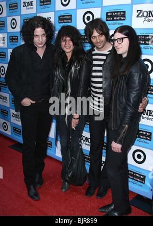 JACK WHITE ALISON MOSSHART DEAN FERTITA JACK LAWRENCE IT MIGHT GET LOUD LOS ANGELES PREMIERE. LOS ANGELES FILM FESTIVAL À L'OUEST Banque D'Images