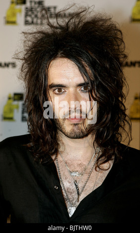 RUSSELL BRAND LE SECRET POLICEMANS BALL le Royal Albert Hall Londres Angleterre 14 octobre 2006 Banque D'Images