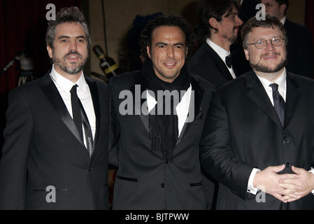 ALFONSO CUARON, ALEJANDRO GONZALEZ INARRITU & Guillermo DEL TORO 79ÈME ACADEMY AWARDS : KODAK THEATRE HOLLYWOOD Los Ange Banque D'Images