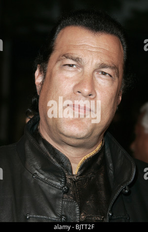 STEVEN SEAGAL RAY PREMIÈRE MONDIALE DE CINERAMA DOME HOLLYWOOD LOS ANGELES USA 19 Octobre 2004 Banque D'Images