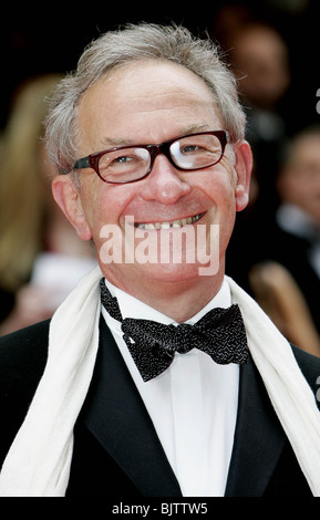 SIMON SCHAMA LA BRITISH ACADEMY TELEVISION AWARDS 2007 LE LONDON PALLADIUM Londres Angleterre 20 Mai 2007 Banque D'Images