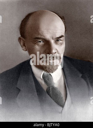 Vladimir Ilitch Oulianov (Lénine), Fédération révolutionnaire bolchevique, c1917. Artiste : Inconnu Banque D'Images