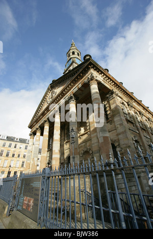 Ville de Glasgow, en Écosse. Le 18e siècle Allan Dreghorn conçu ancienne église de St Andrew, à la place. Banque D'Images