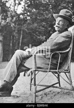Octave Mirbeau, écrivain français, 1905. Artiste : Inconnu Banque D'Images