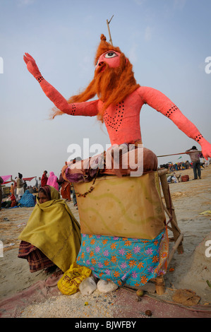 Les gens à la Mela Gangasager (Festival) dans l'ouest du Bengale, en Inde. Banque D'Images