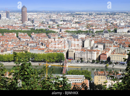 Vue sur Lyon et pont sur Rhône, France Banque D'Images