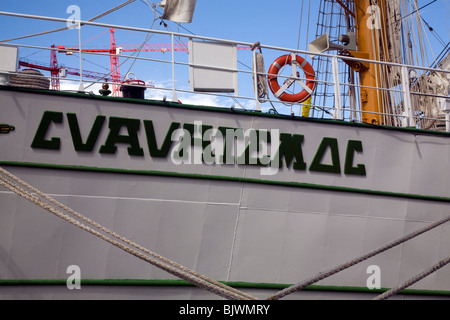 Grand voilier Mexique Cuauhtemoc, amarré au quai de Dublin en Irlande. Banque D'Images