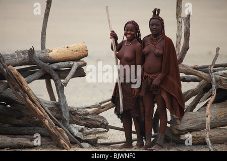 Deux jeunes femme Himba Tribal Banque D'Images