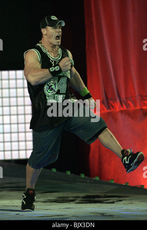 JOHN CENA Wrestlemania 21 HOLLYWOOD GOES STAPLES CENTER LOS ANGELES USA 03 avril 2005 Banque D'Images