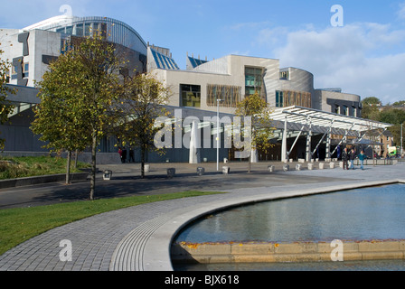 Le nouveau Parlement écossais (architecte Enric Miralles), Édimbourg, Écosse Banque D'Images