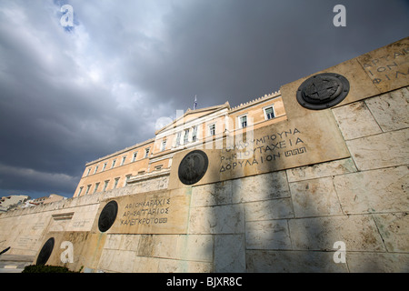 Bâtiment du Parlement grec à la place Syntagma, Athènes, Grèce Banque D'Images