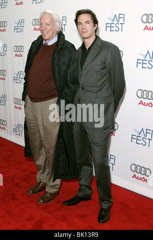 DONALD SUTHERLAND et JAMES D'ARCY UN AMERICAN HAUNTING 2005 Premier Festival de l'ARCLIGHT HOLLYWOOD LOS ANGELES USA 05 novembre Banque D'Images