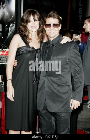 KATIE HOLMES TOM CRUISE Mission Impossible III PREMIERE FILM CHINESE THEATRE HOLLYWOOD LOS ANGELES USA 04 mai 2006 Banque D'Images