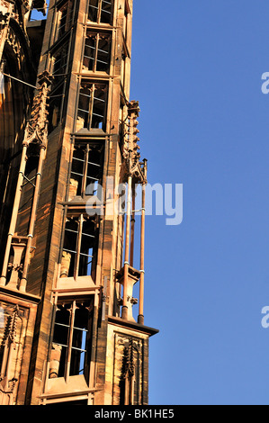 Vue d'un des nombreux escaliers à Notre Dame de la cathédrale de Strasbourg Banque D'Images