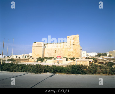 La tour de St Thomas, Port, Marsascala, Malte. Banque D'Images