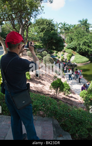 Les touristes vers les fenêtres du monde, Shenzhen, Chine Banque D'Images