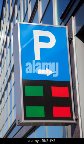 Panneau de parking finlandais , Finlande Banque D'Images