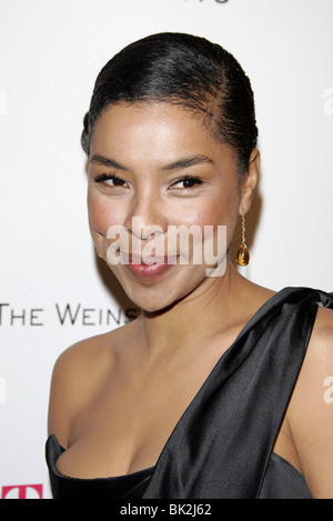 SOPHIE OKONEDO LA WEINSTEIN COMPANYS 2007 Golden Globes AFTER PARTY BEVERLY HILLS HOTEL BEVERLY HILLS LOS ANGELES USA 15 Jan Banque D'Images