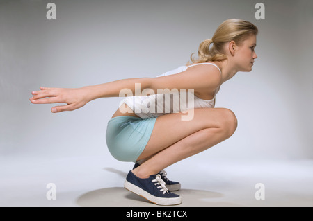 Les femmes exerçant en studio Banque D'Images