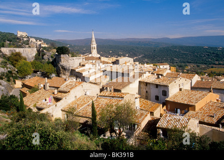 Provence pittoresque village de Saint Saturnin les Apt dans le Luberon Banque D'Images