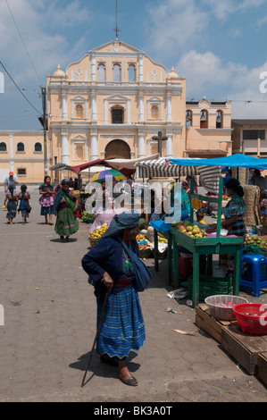 Église, Santa Maria de Jesus, au Guatemala, en Amérique centrale Banque D'Images